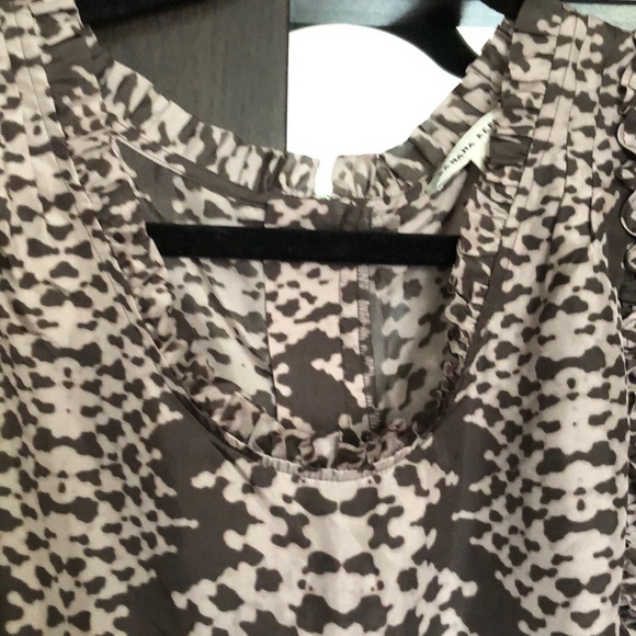 Flutter Sleeve Snake Print Blouse - Picture 2 of 5